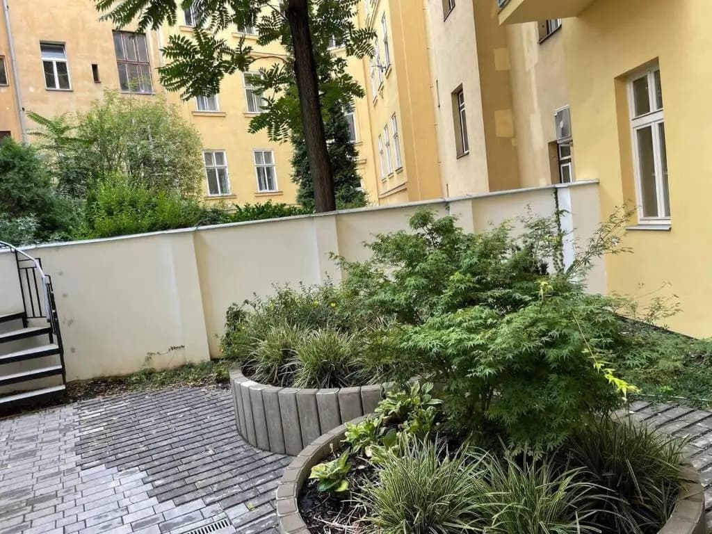 2-bed Apartment in Praha - photo 14