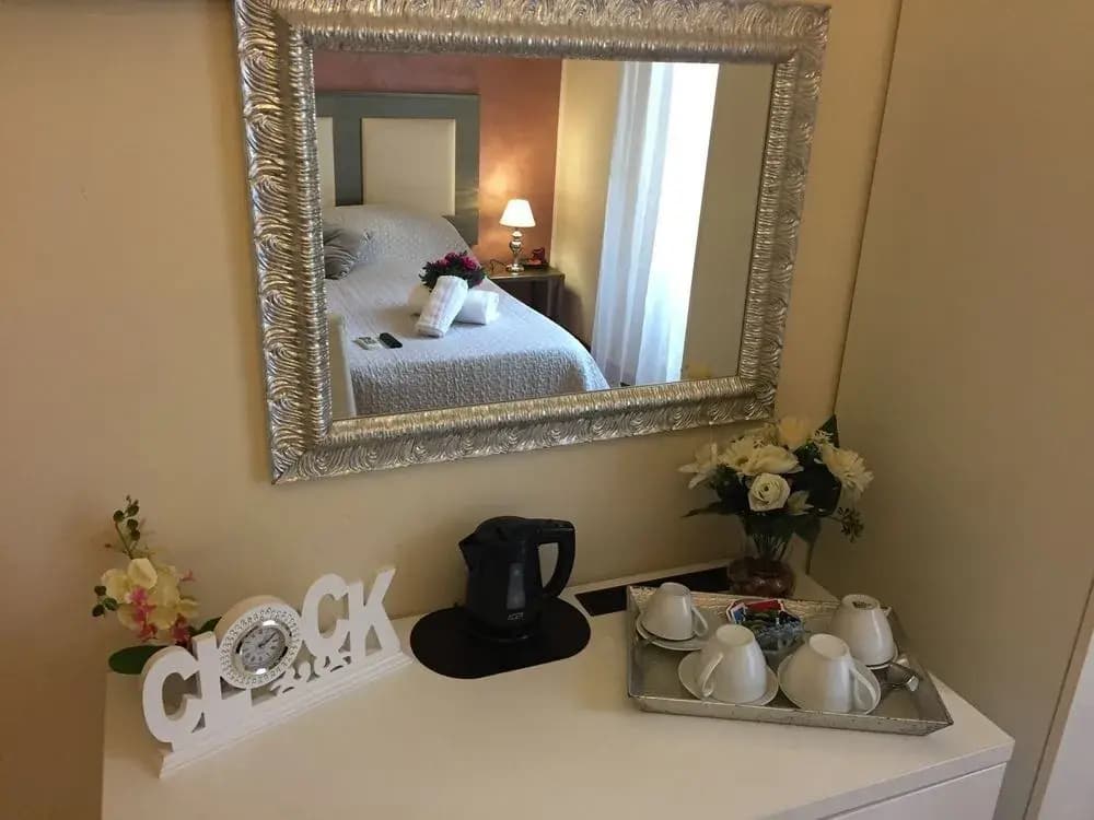 Elizabeth Rooms - photo 5