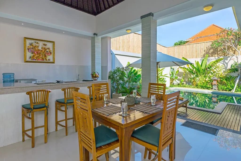 Kubal Villa and Living Seminyak - photo 20