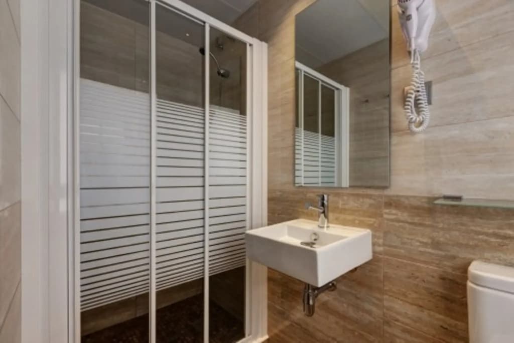 Hostal Barcelona - photo 8