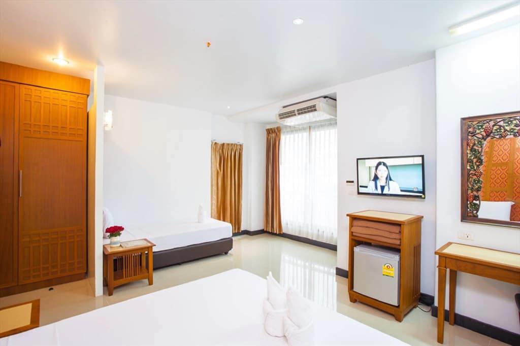 New Siam Palace Ville - photo 27