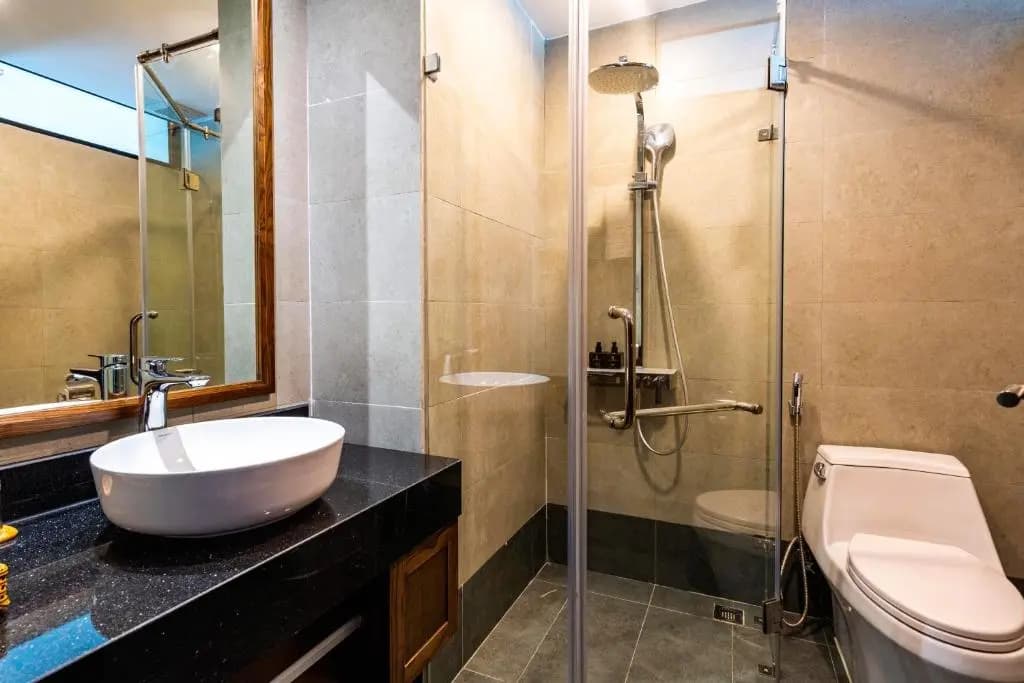 Sea Breeze Condotel Danang - photo 9