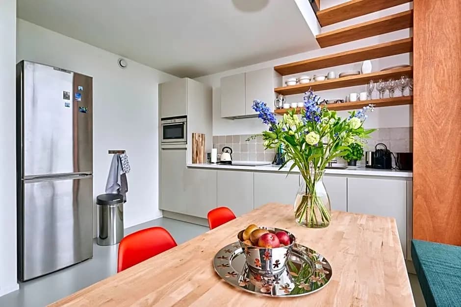 Lake View Apartment Amsterdam - photo 16