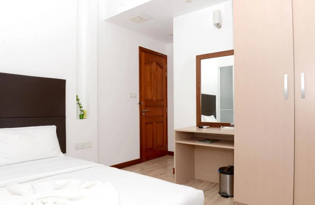 Express Inn - photo 15
