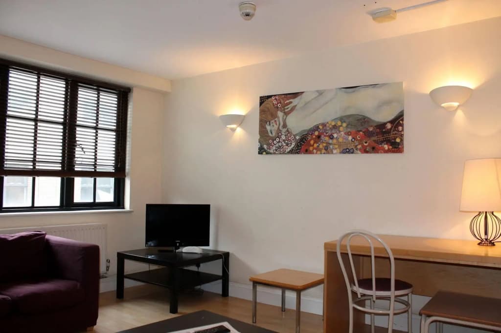 Acorn of London - Bakers Row Apartments - photo 6