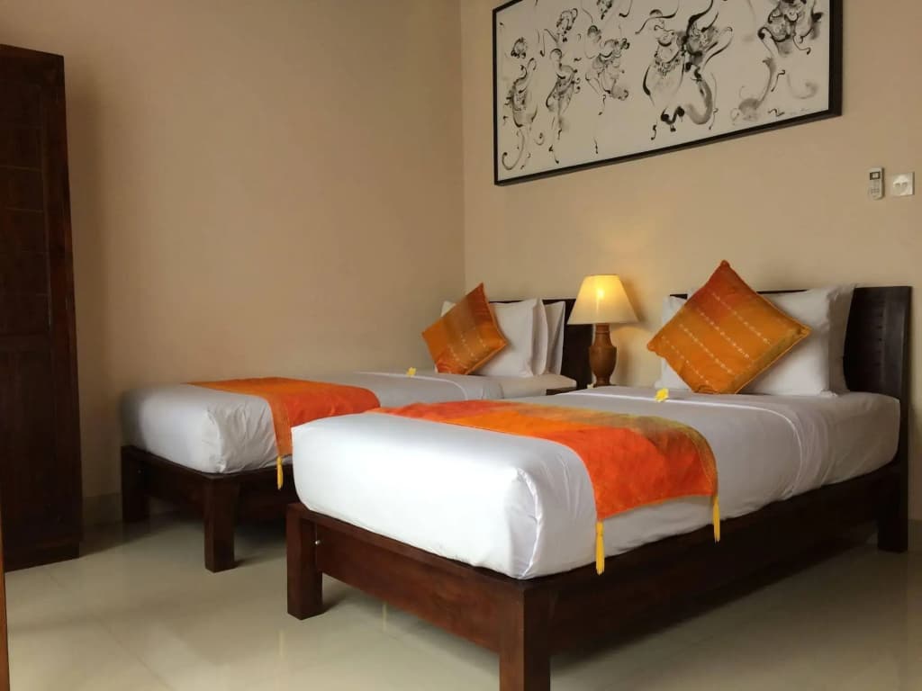 Uma Dewi Guest House - photo 1
