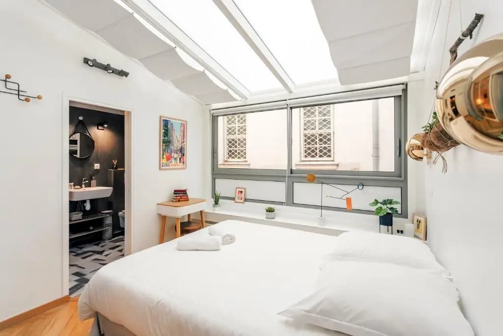 Amazing Apartment Notre Dame Boulevard St-Germain - 4 Bedrooms - main photo