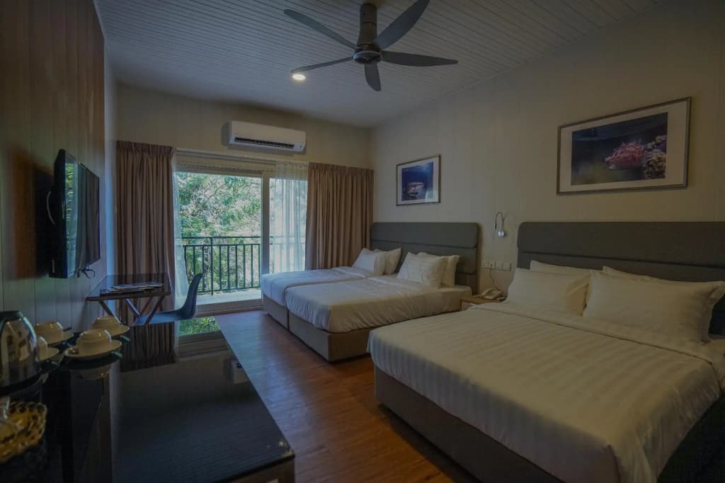 Aman Tioman Beach Resort - photo 2