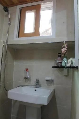 Sky Guesthouse - photo 10