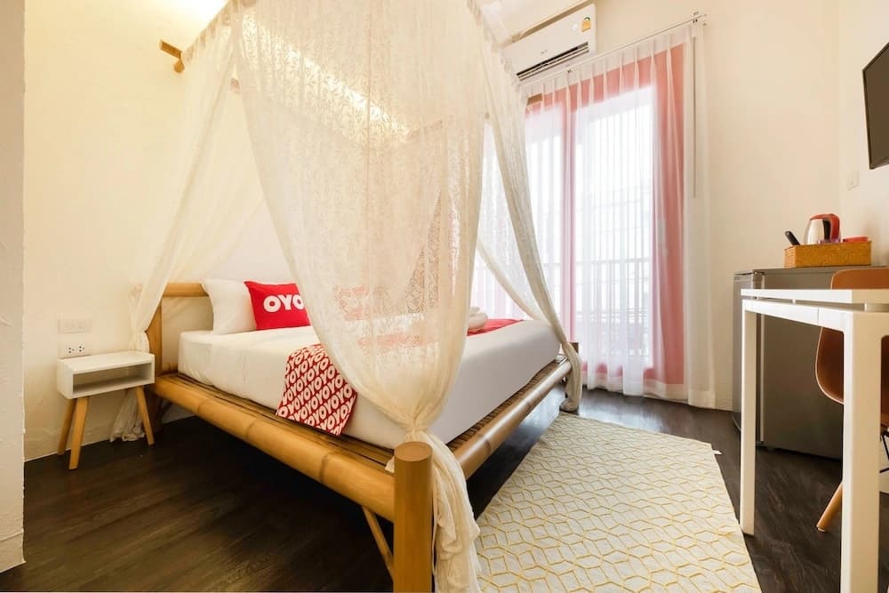 Chaba Poshtel by OYO Rooms - photo 4