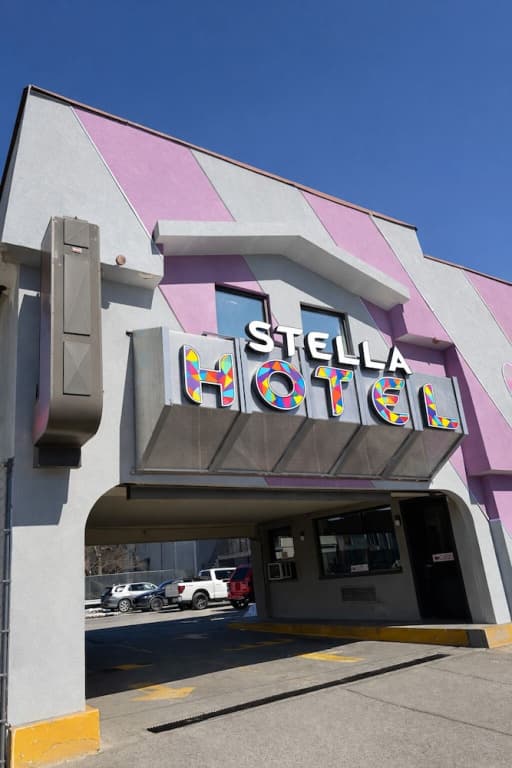 Stella Hotel Bronx - photo 17
