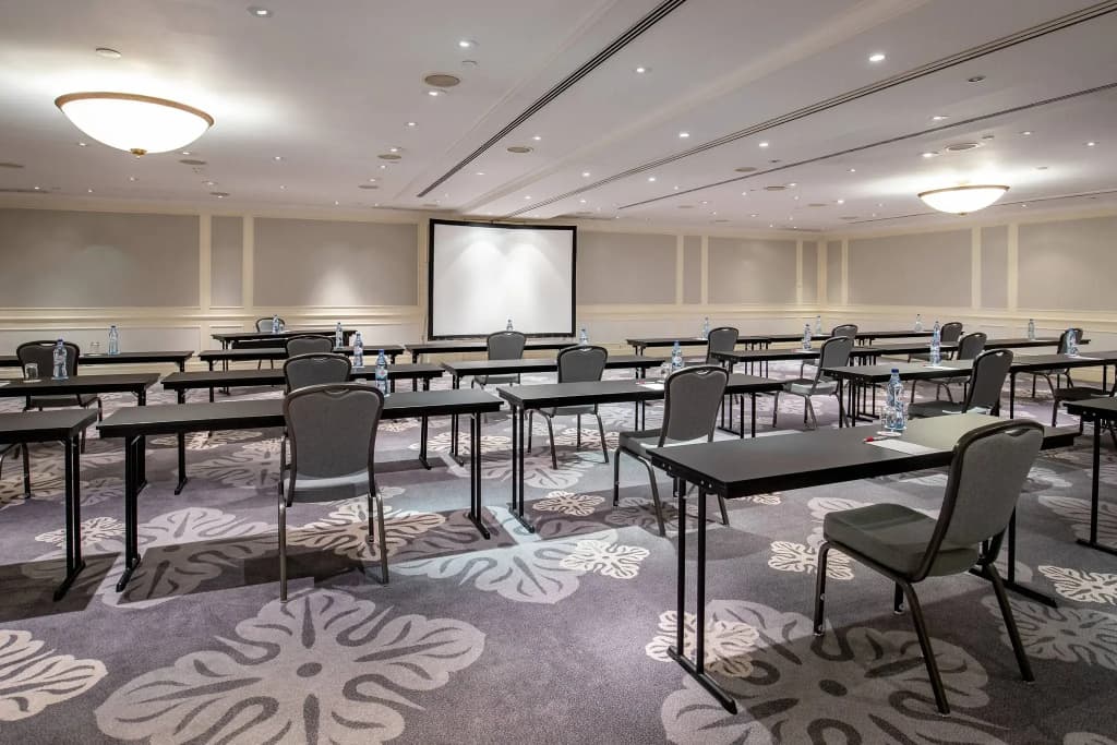 Lisbon Marriott Hotel - photo 32