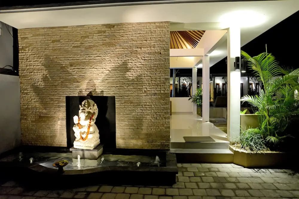AW Residence Seminyak - photo 21