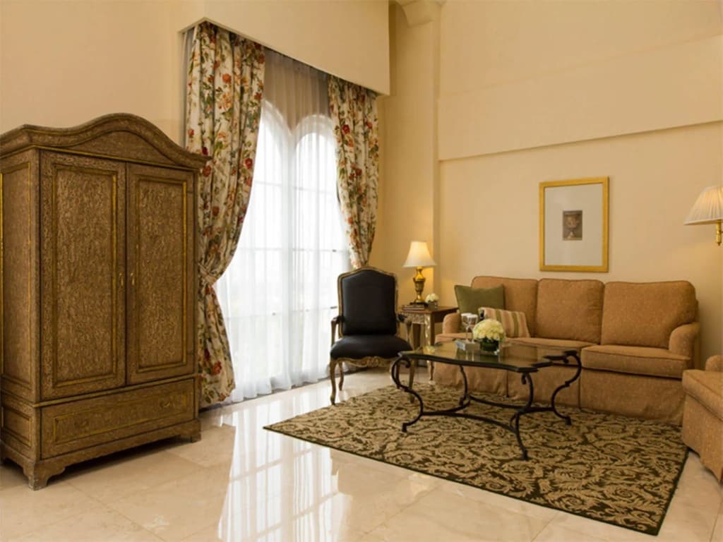Hotel Gran Mahakam - photo 6