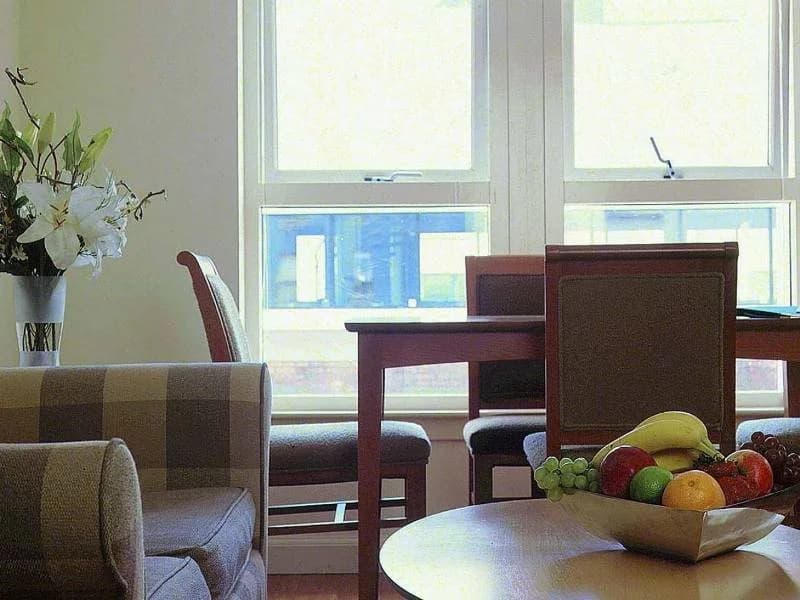 MiNC Mayfair Court - photo 6