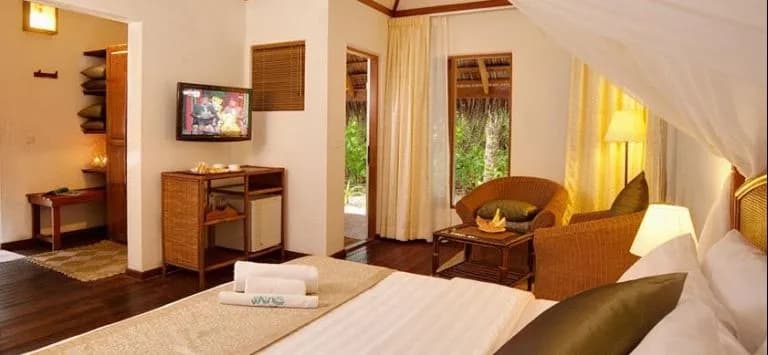 Madoogali Resort & Spa Maldives - photo 4
