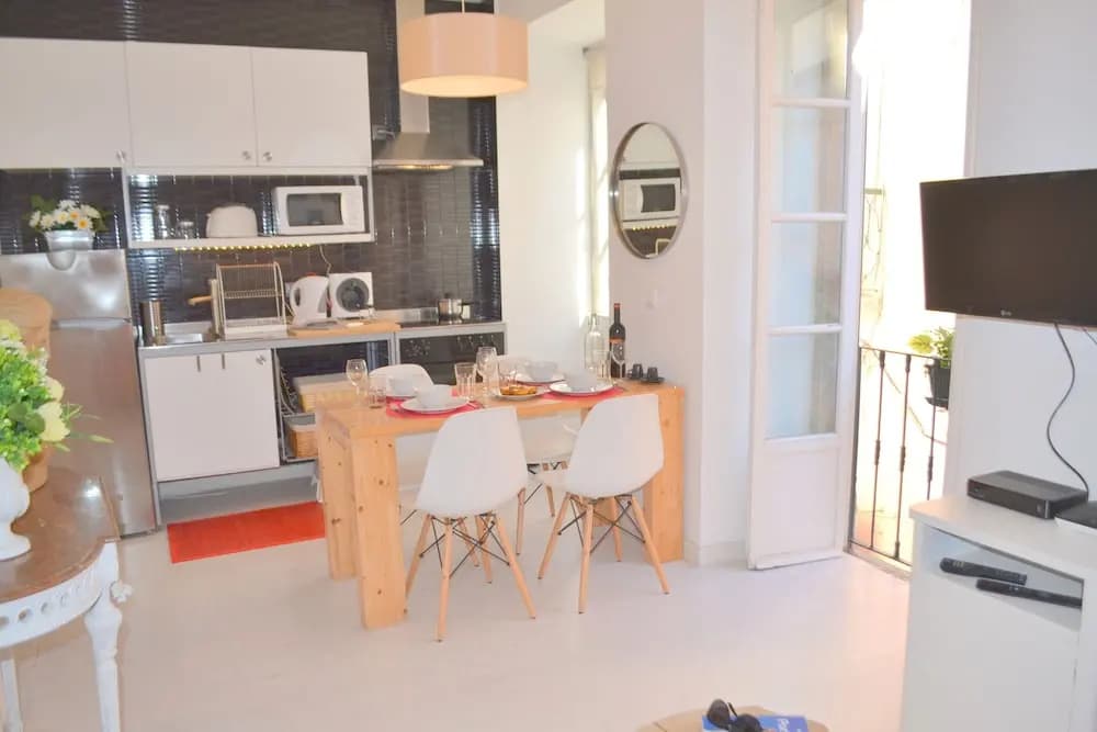 RH FARINHAS 5, Lisbon Center Apartment - photo 12