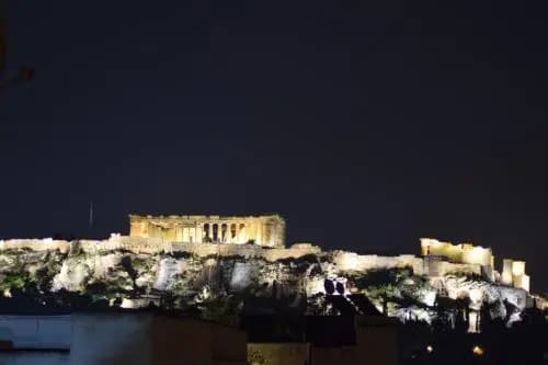 Boutique Athens Apartment Sq1 - photo 12