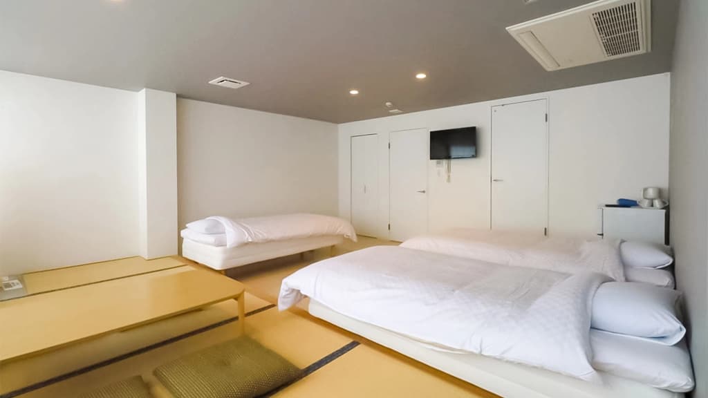 Iwatoyama Hostel - photo 2