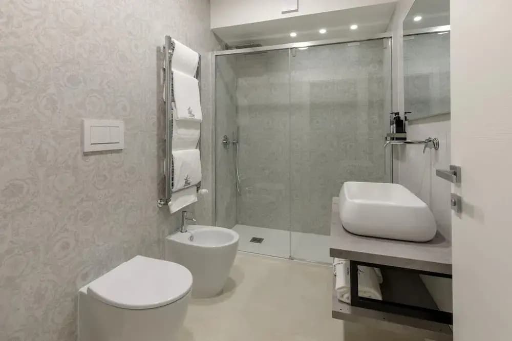 Cosmo Vatican Rooms - photo 8