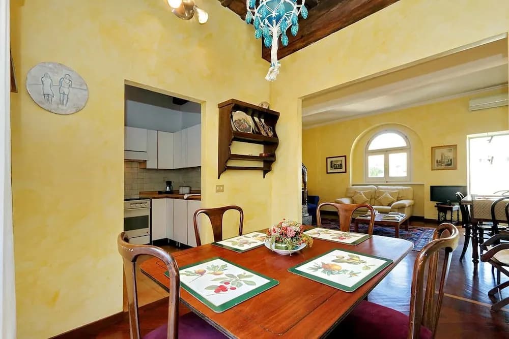 Trevi Comfortable Terrace Apartment - photo 14