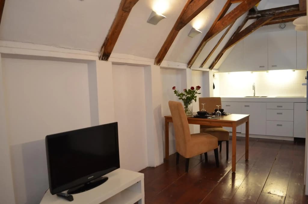 Rembrandtplein B&B - photo 2