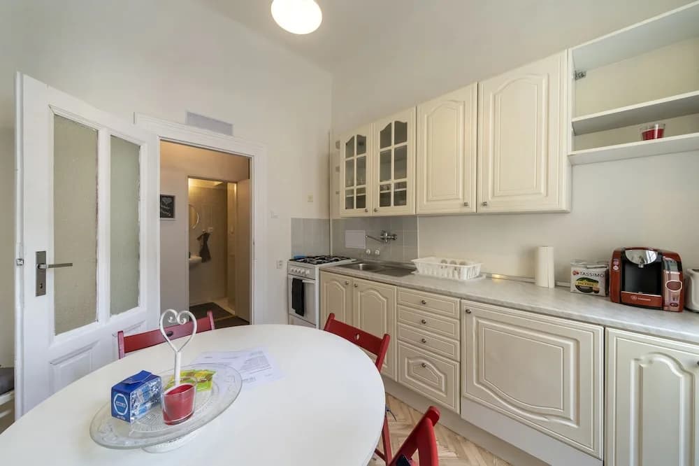 Premier Apartment Vodickova - photo 16