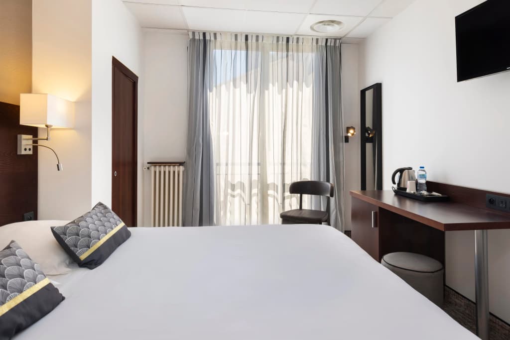 Hôtel Locarno Nice - photo 21