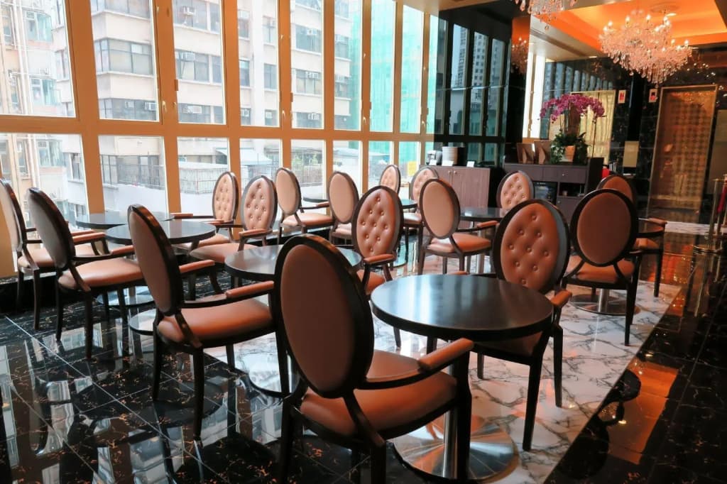 Grand City Hotel - photo 12