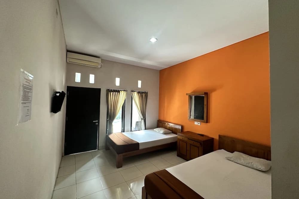 Hotel Warta Sari - photo 6