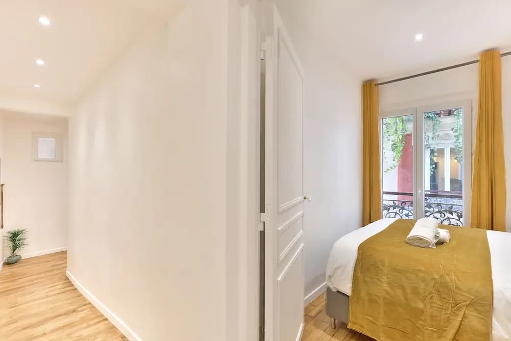 99 - Urban Sublime Apartment - photo 2