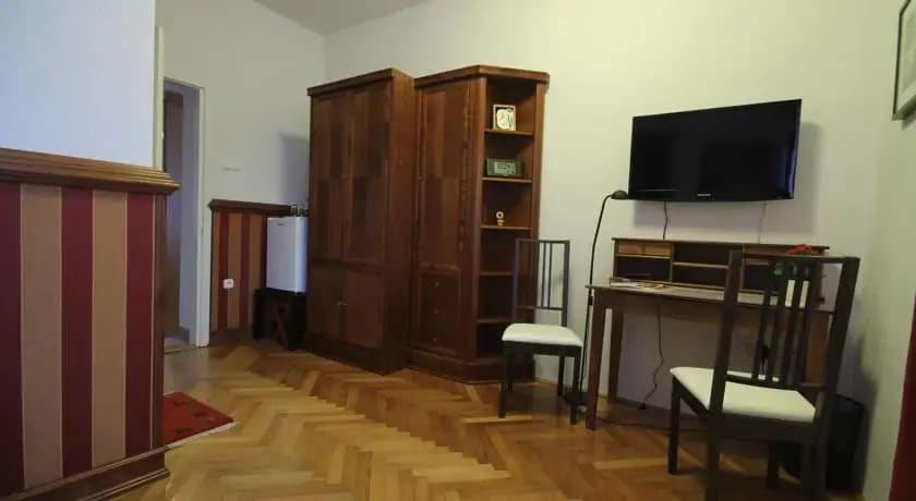 Guestroom Vaskapu 42 - photo 4