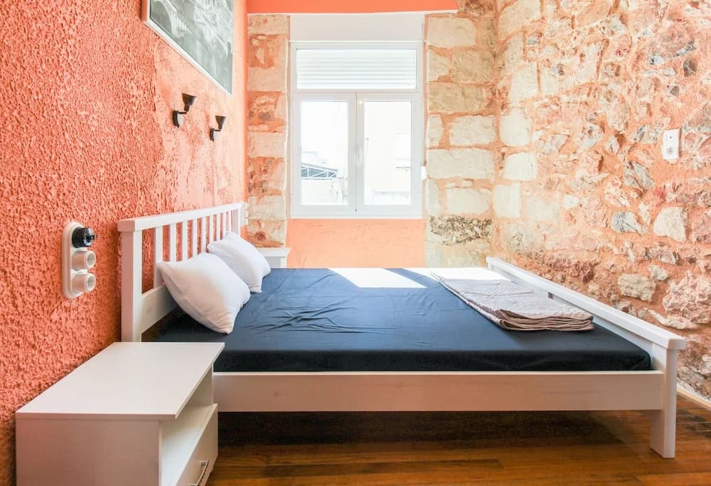 Modern Apartment With Roof Terrace in Athens - photo 3