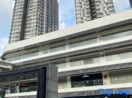 D Sara Sentral Condo - photo 1