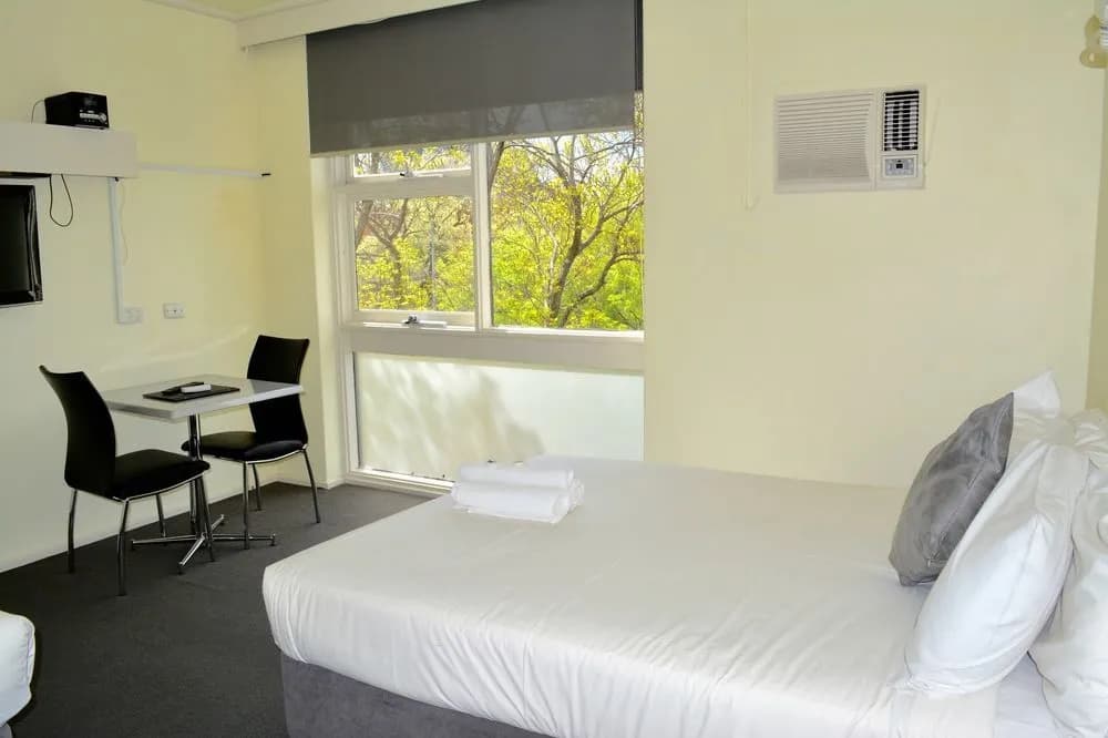 George Powlett Apartments - photo 5