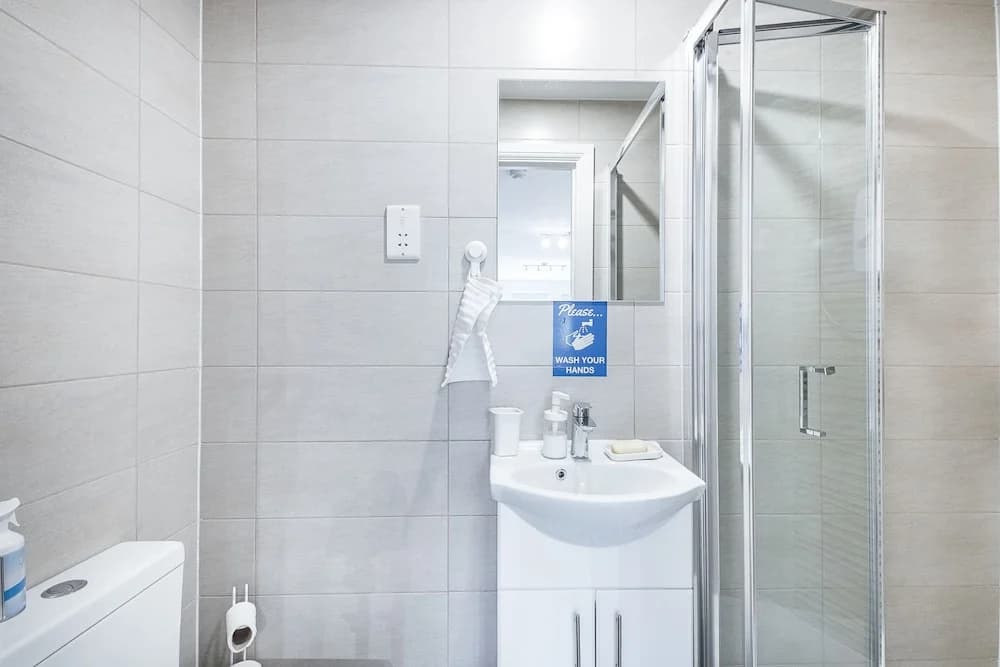 Securematics Queens Studio Apartments - photo 9