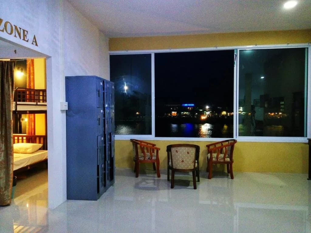 Samui Lakeside Hostel - Adults Only - photo 16