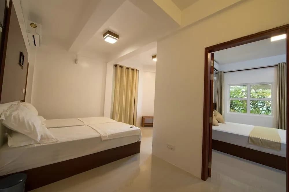 Hideaway inn - photo 2