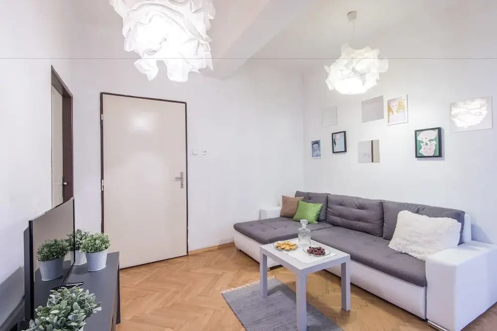 Lodecka apartment - photo 13