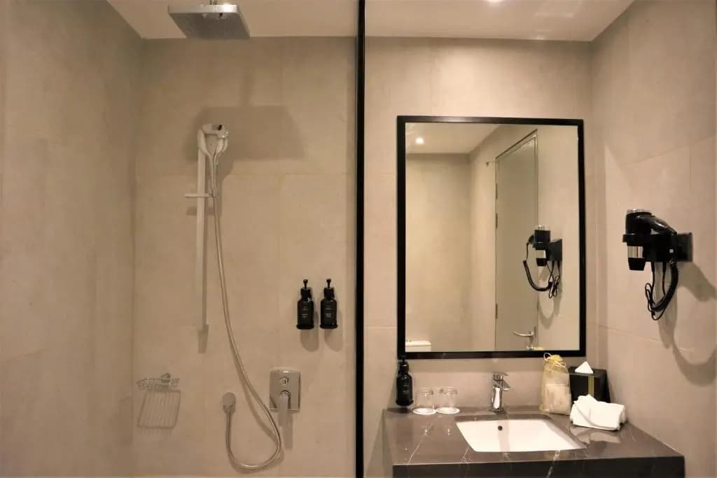 KSL Esplanade Hotel - photo 9