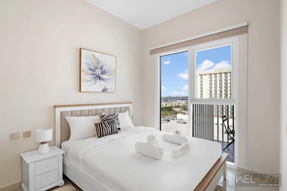 WelHome - Breathtaking View 1BR Apt in Damac Hills 2 - photo 3