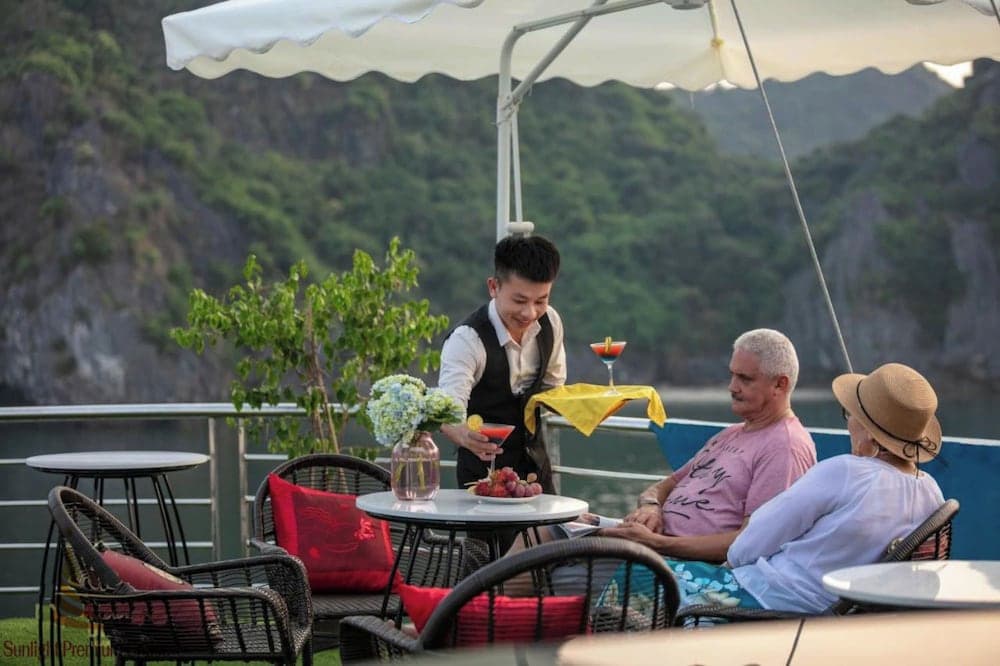 Halong Sunlight Premium Cruise - photo 2