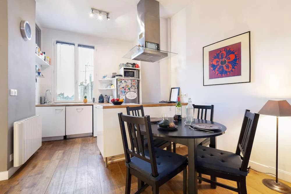 Charming Flat in the Heart of Paris, Ideal for 2 ! - photo 9