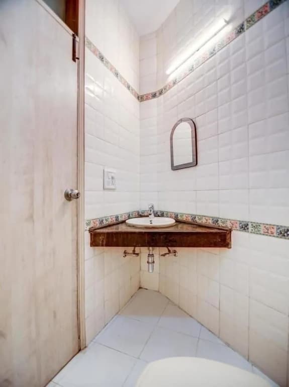 Krishna Suites - photo 2