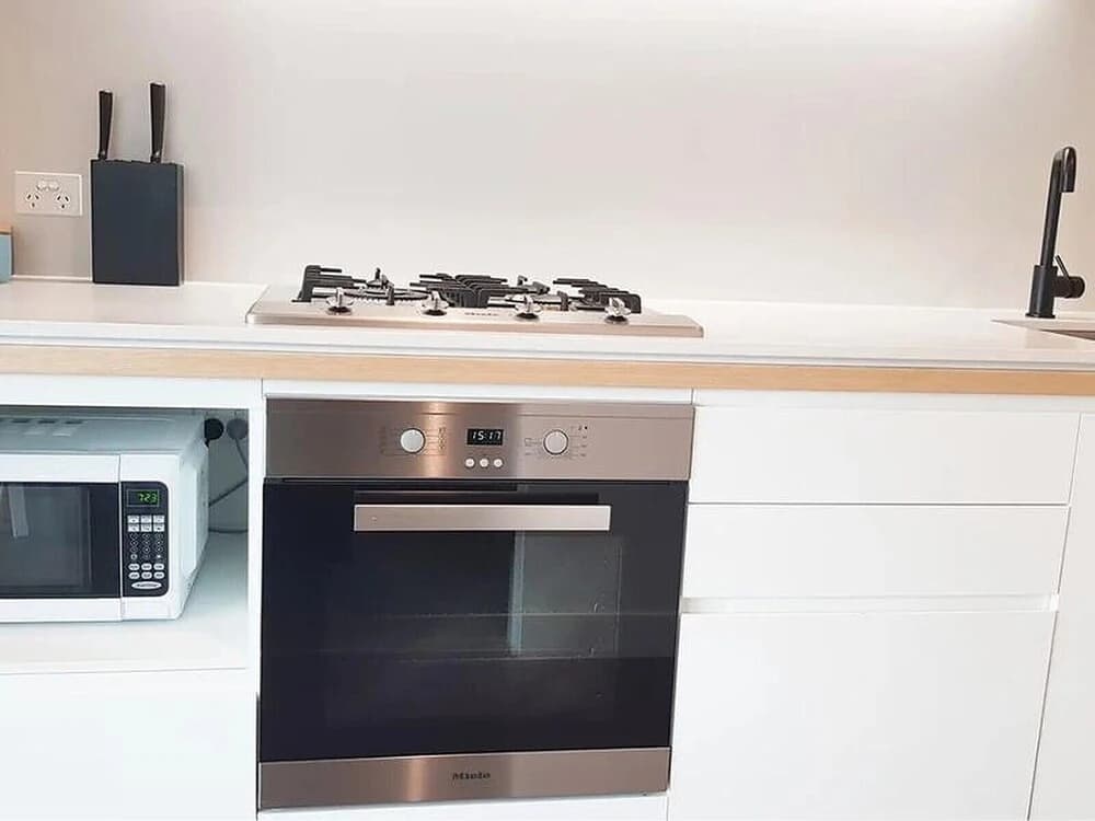 Docklands Waterfront 1006PR 2 Bed Free Wifi - photo 13