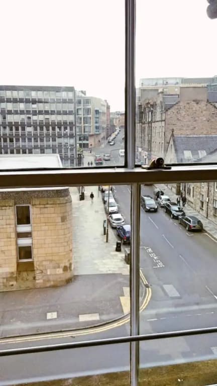 Edinburgh Chic Suite by Castle Terrace - photo 13