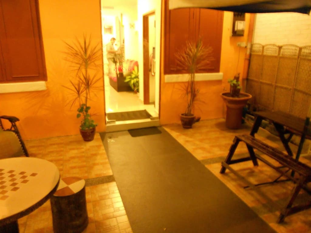 Check Mate Guest House - photo 8