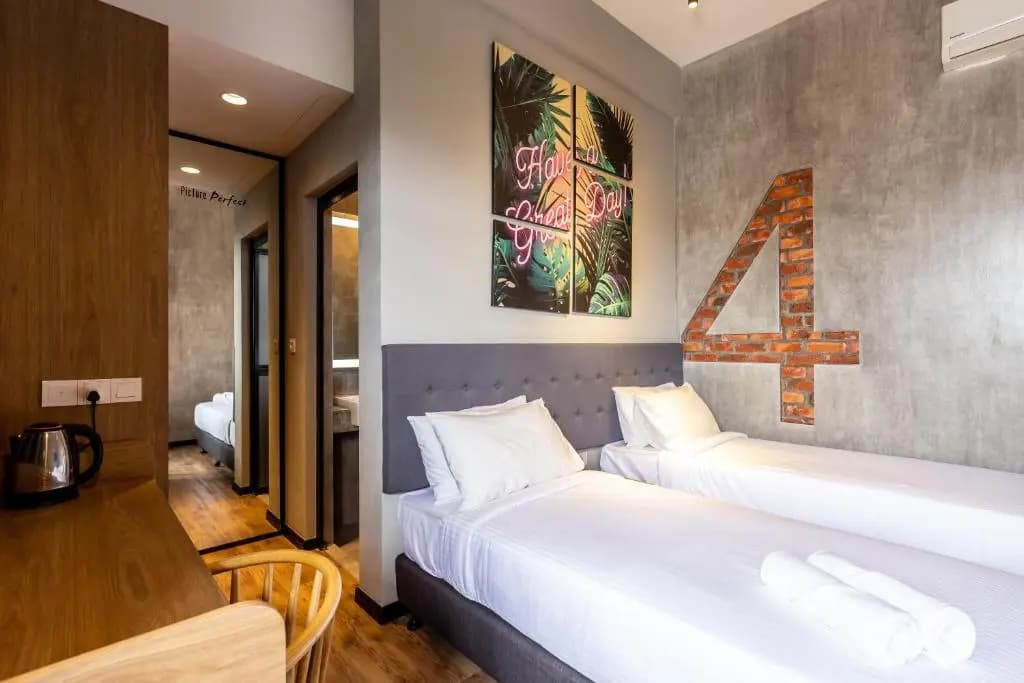 Brown Hotel - photo 7