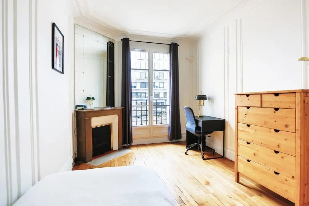 Zola Riverview Great 2 Bedroom in Paris - photo 32