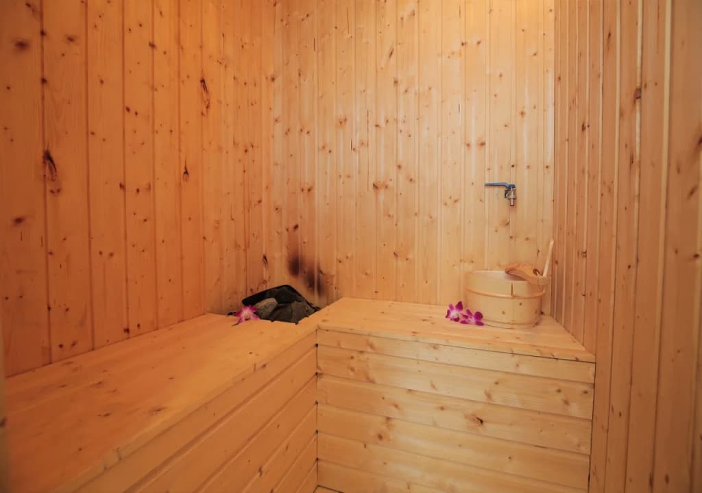 Yarra Ocean Suites Danang - photo 21